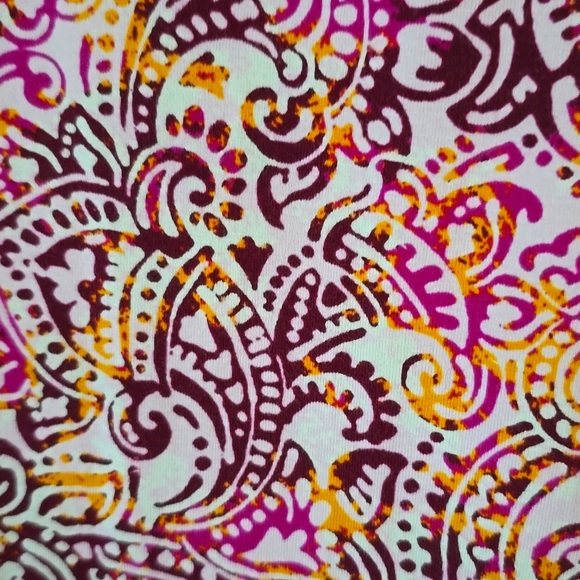 Skirt - Picture 2 of 3